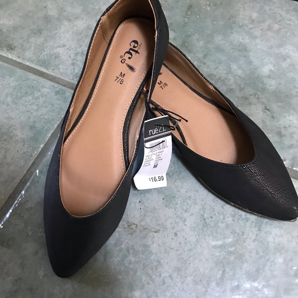 rue 21 etc! Flats